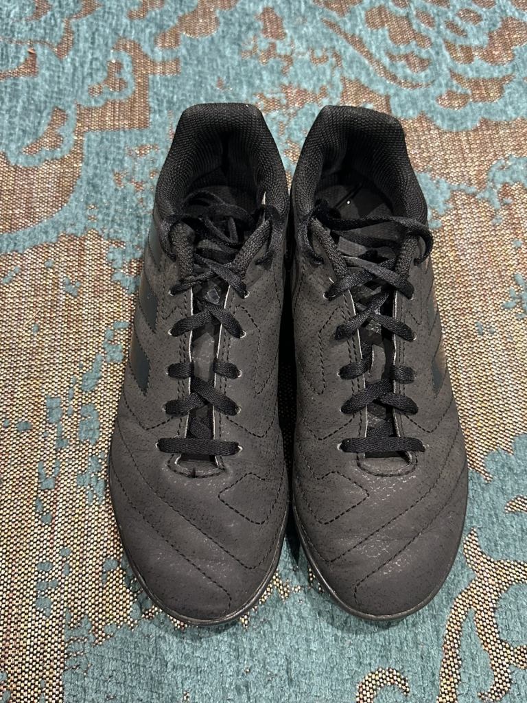 Junior Addidas football astroturf boots UK size 3