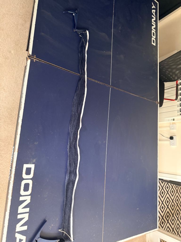 Donnay Table Tennis Table with Net – Decent Condition
