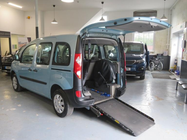 2010 Renault Kangoo AUTOMATIC WAV WHEELCHAIR CAR DISABLED MOBILITY MPV Petrol Automatic