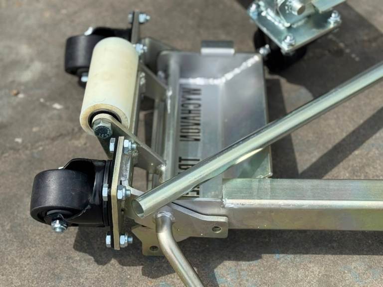 Brand New 360* Self-jacking Recovery Skates