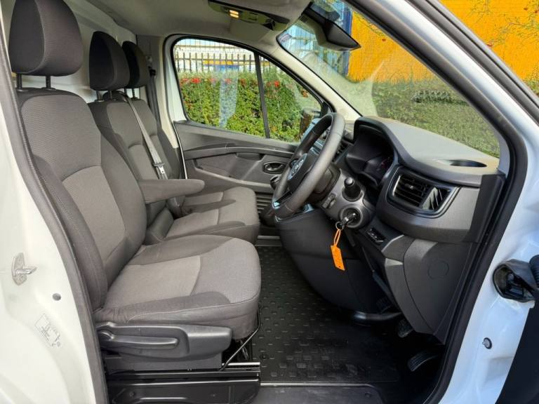 2022 Nissan Primastar 2.0 dCi 30 Visia Panel Van 5dr Diesel Manual L2 Euro 6 (s/s) (110 ps) PANEL...