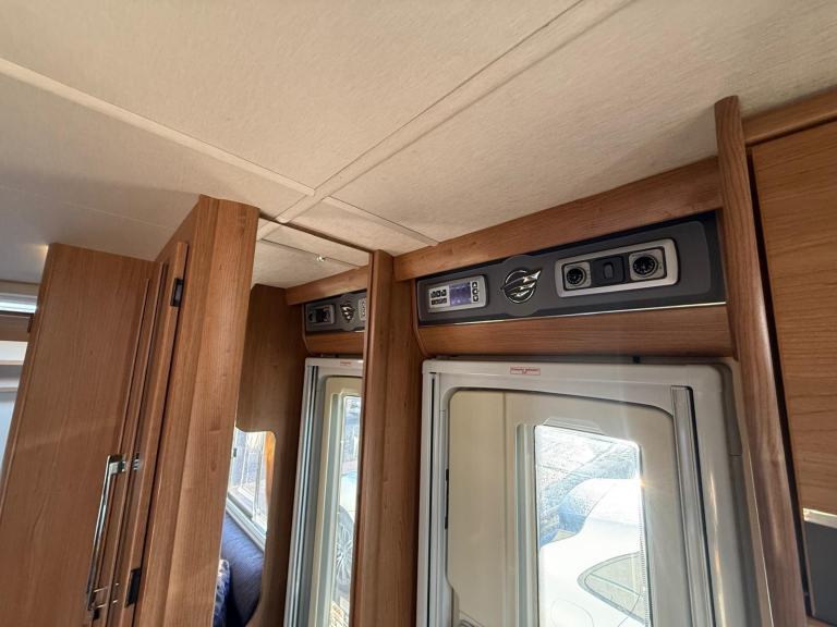 2012 Fiat Ducato AUTO TRAIL FRONTIER MOHAWK 4 BERTH MOTORHOME WITH FIXED BED