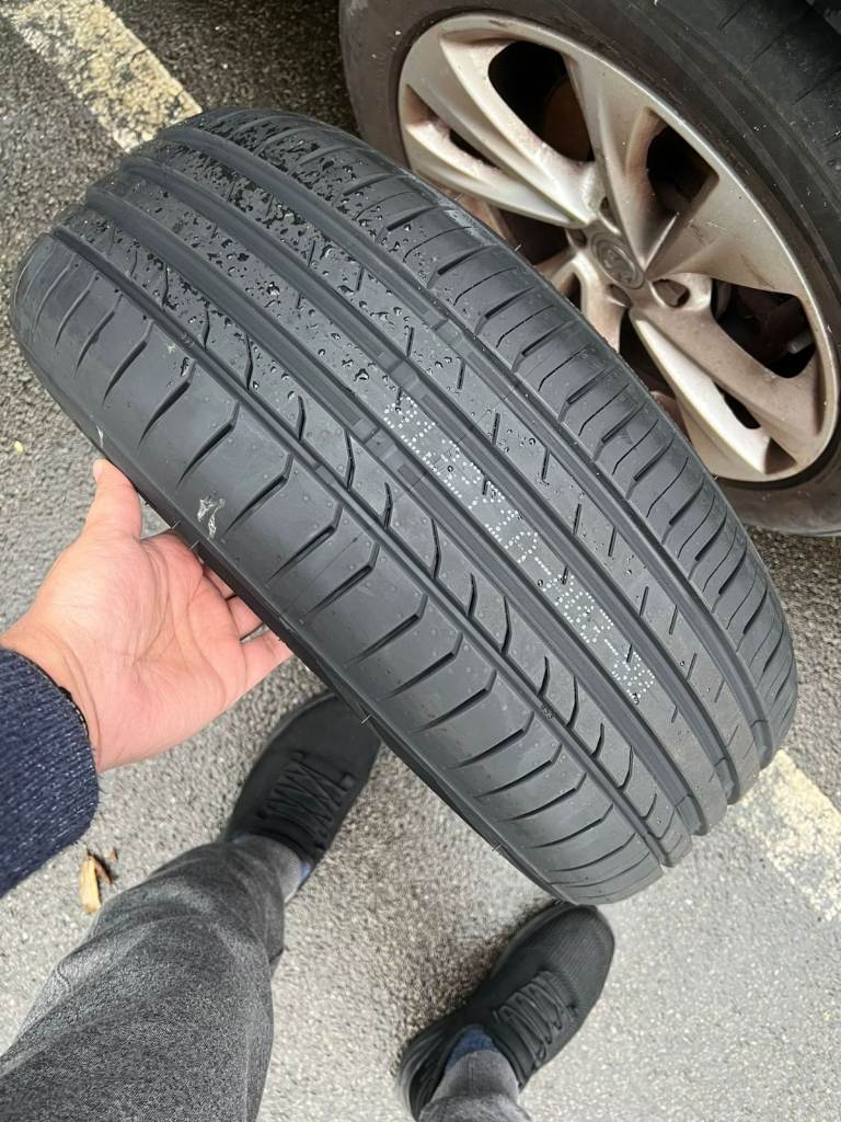 Brand New Goodride ZuperEco Z-107 Tyre - 215/50R17 95W XL