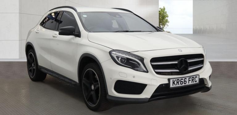 MERCEDES-BENZ GLA 2.1 GLA220d AMG Line 2016