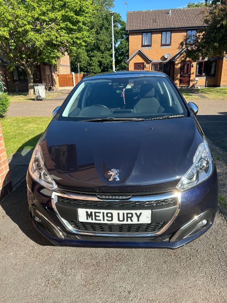 Peugeot, 208, Hatchback, 2019, Manual, 1199 (cc), 5 doors