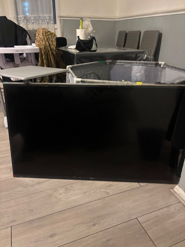 Samsung 55inch ultra HD certified HDR Smart tv 