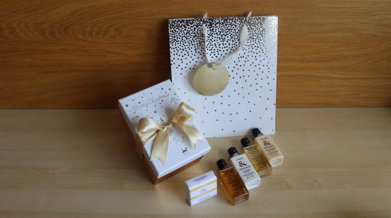 L'Occitane Christmas Gift. Jasmin & Bergamote