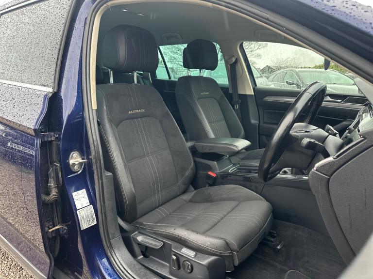 2017 Volkswagen Passat 2.0 TDI 4MOTION 5dr ESTATE Diesel Manual