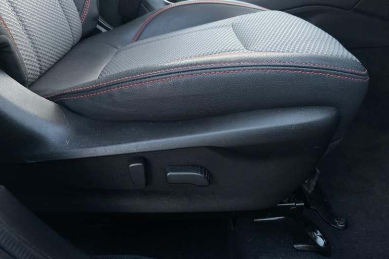 2023 Subaru Forester 2.0i e-Boxer Sport 5dr Lineartronic - BLIND SPOT MONITOR, HEATED SEATS, DUA ...