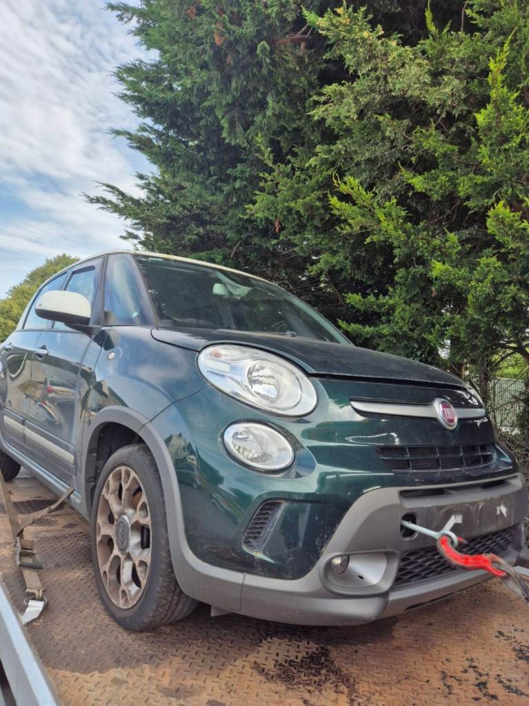 2014 FIAT 500 L 1.3 DIESEL BREAKING FOR PARTS