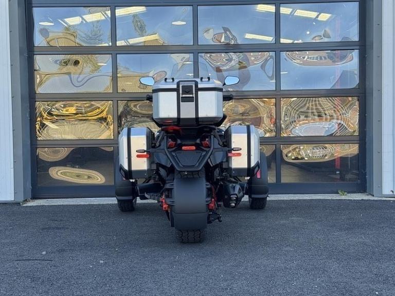 Can-Am Canyon 1330 XT 3-Wheel 