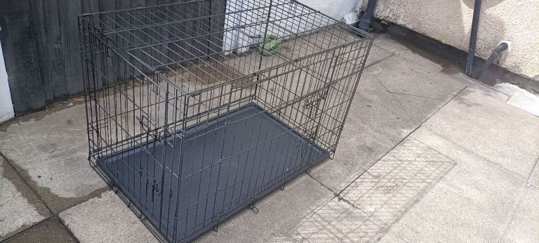 Large Black Metal Dog Crate with Removable Tray