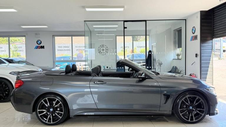 2015 BMW 4 Series 2.0 420d M Sport Auto Euro 6 (s/s) 2dr Convertible Diesel Automatic