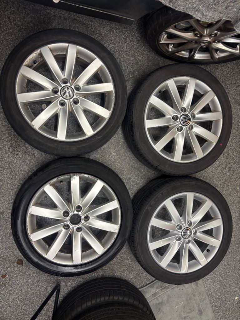 Set of 4 VW alloys Volkswagen Golf GT with 225 45 17 tyres Porto design 