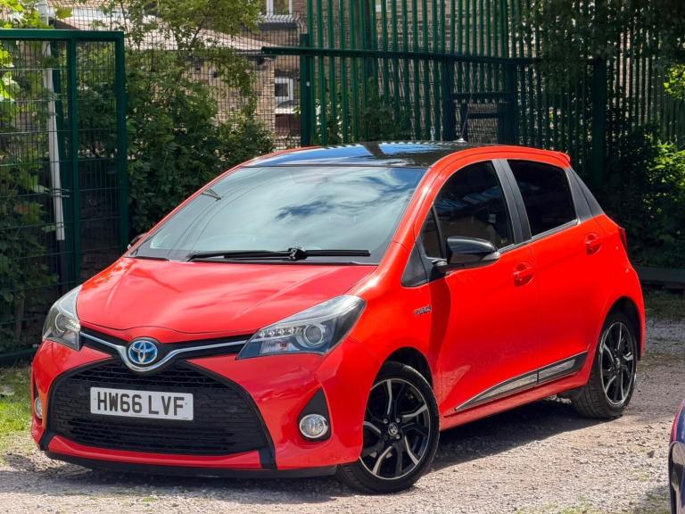 2016 Toyota Yaris 1.5 Hybrid Orange Edition 5dr CVT HATCHBACK PETROL/ELECTRIC Automatic