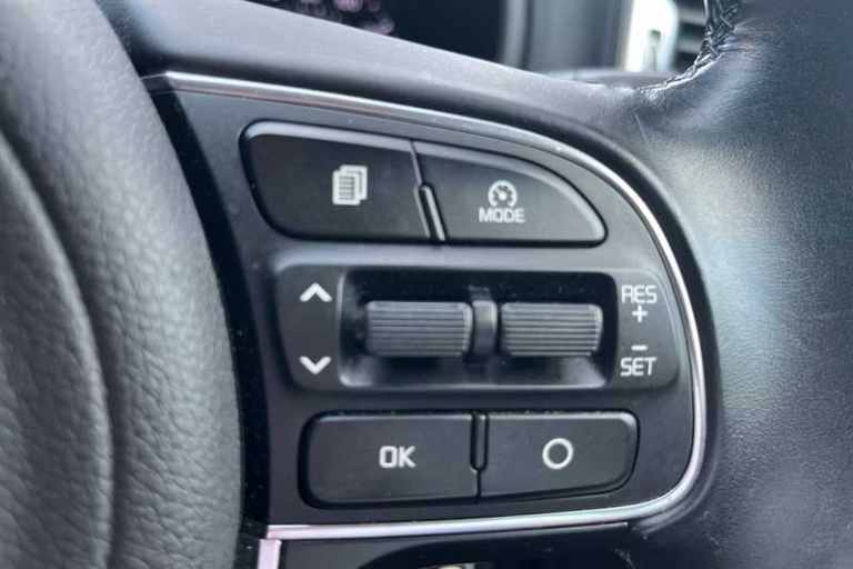 2018 Kia Sportage 1.7 CRDi ISG 2 5dr DCT Auto ESTATE DIESEL Automatic