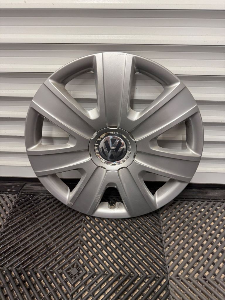VW Polo Wheel Trim