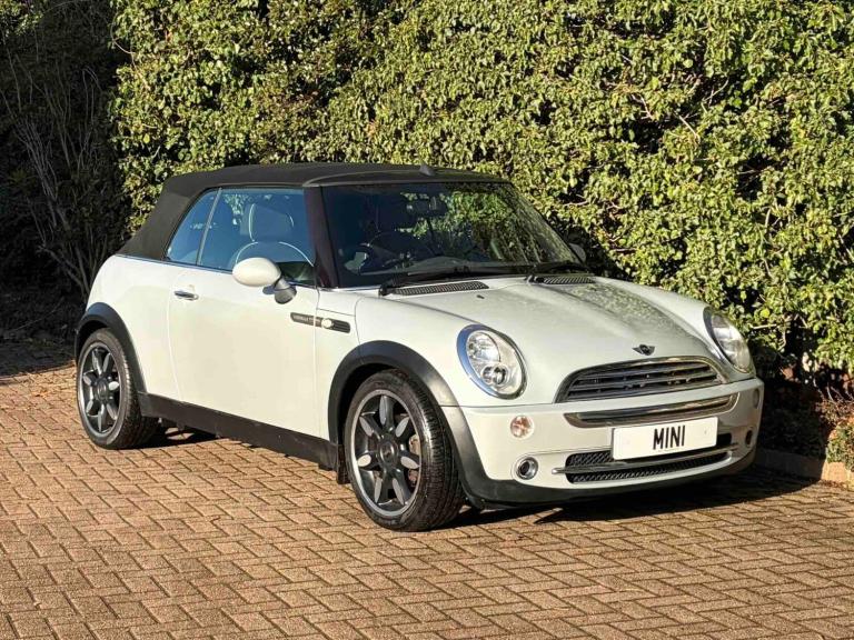 2008 MINI Convertible 1.6 Cooper Sidewalk 2dr Auto CONVERTIBLE Petrol Automatic