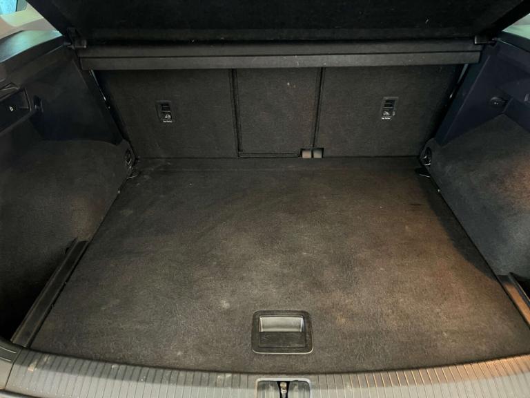 2017 Volkswagen Tiguan 2.0 TDi 150 4Motion SEL 5dr DSG ESTATE DIESEL Automatic