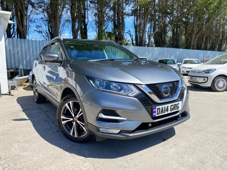 2017 Nissan Qashqai 1.5 dCi N-Connecta 5dr HATCHBACK Diesel Manual