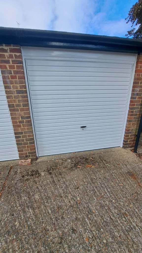 Garage in Twickenham