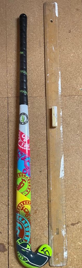 Kookaburra patterned 37” hockey stick 