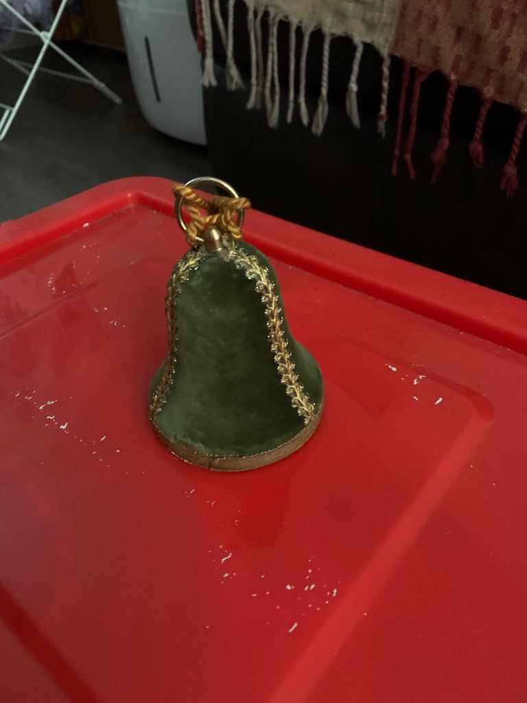Green Christmas musical bell 