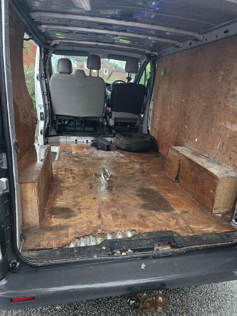 Vauxhall, VIVARO, Panel Van, 2011, Manual, 1995 (cc)