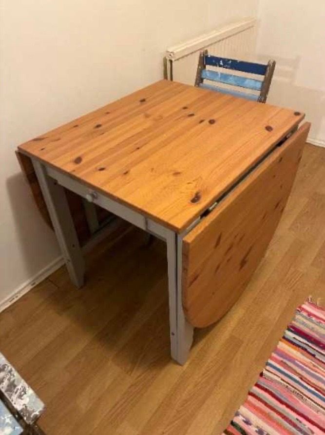 Extendable Dining Table Drop Leaf Pine 2-8 Seater With Drawer
