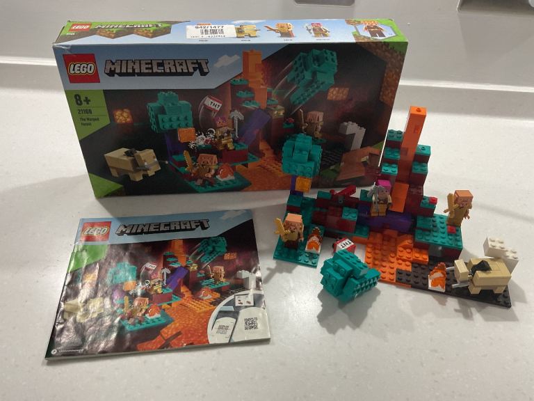 LEGO Minecraft - The Warped Forest (21168)