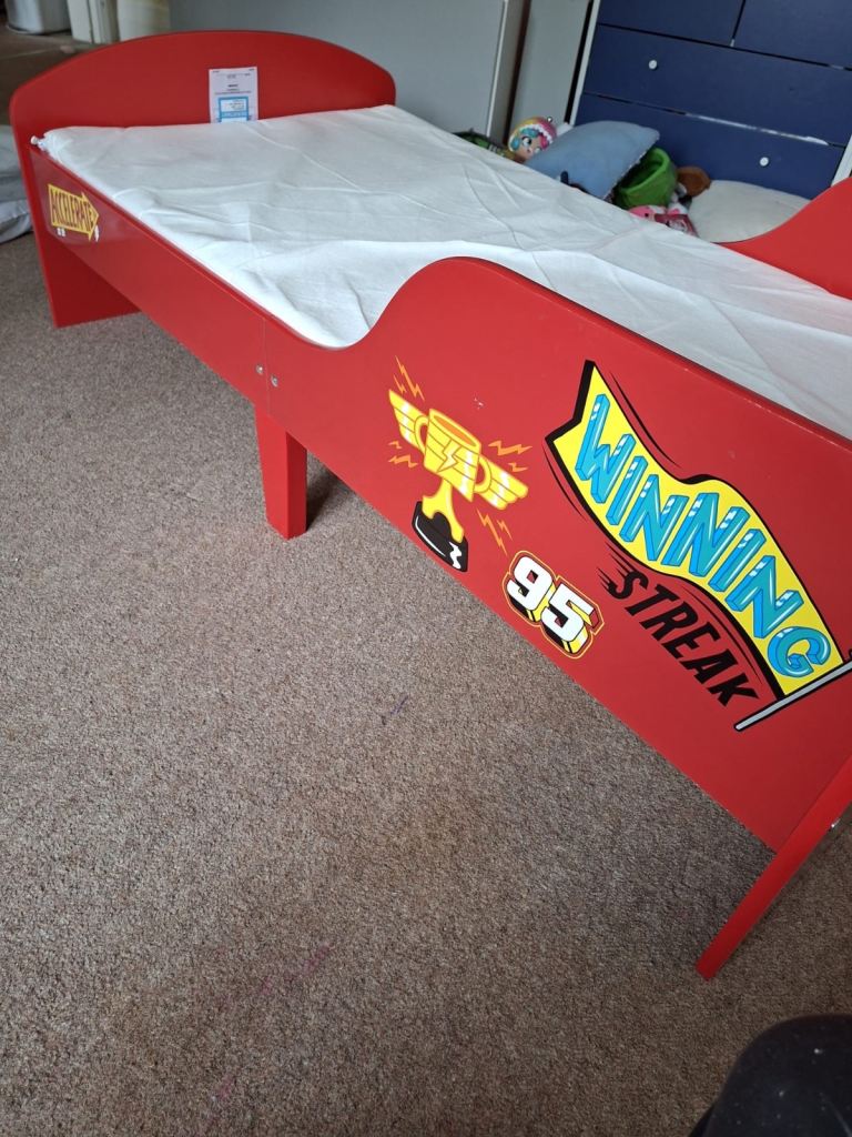 Lightening McQueen toddler bed