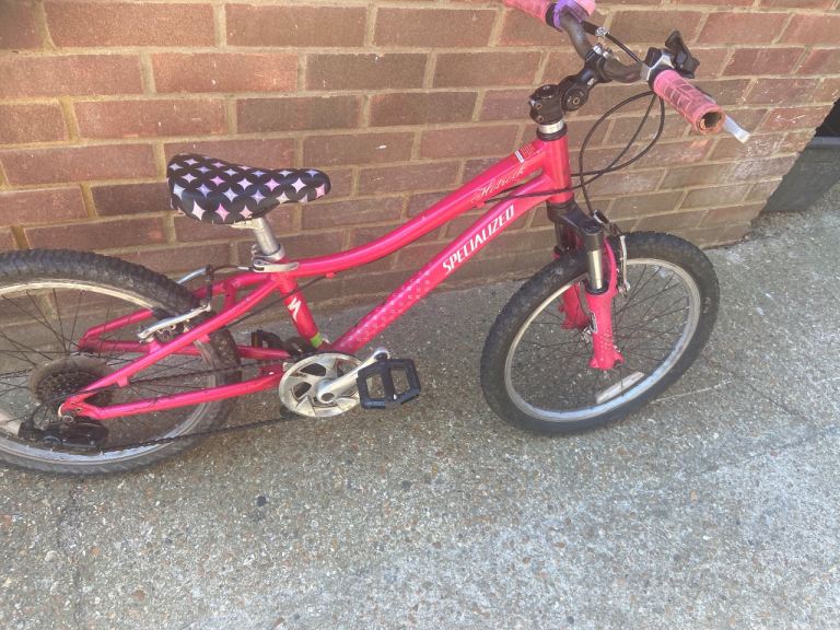 Bike Girls Aluminium Specialized Hotrock 7 Speed Mountain Bicycle( age 6-9)