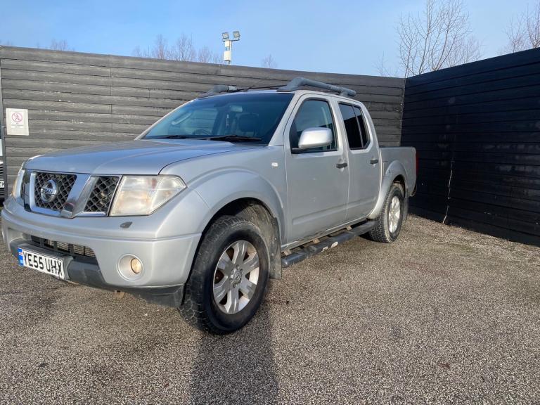 2006 Nissan Navara Double Cab Pick Up Aventura 2.5dCi 4WD PICK UP Diesel Manual