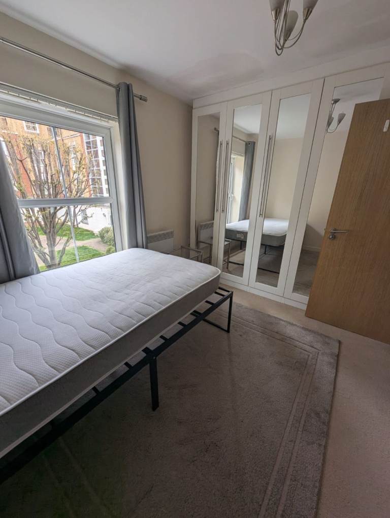 Ensuite Double Bedroom all bills included