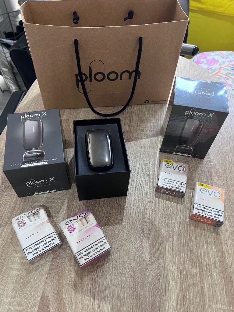 Ploom X Advanced Starter Kit - Heated Tobacco Device with HeatFlow Technology
