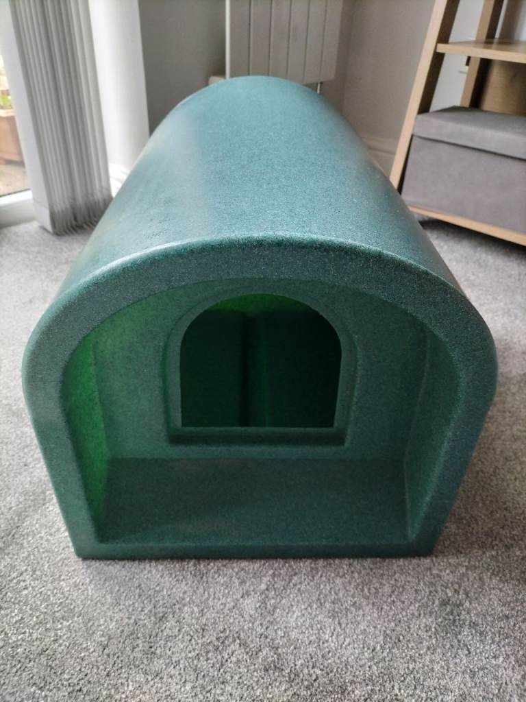  Cat Kennel
