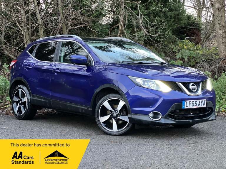 2015 Nissan Qashqai 1.2 DiG-T N-Tec+ 5dr HATCHBACK PETROL Manual