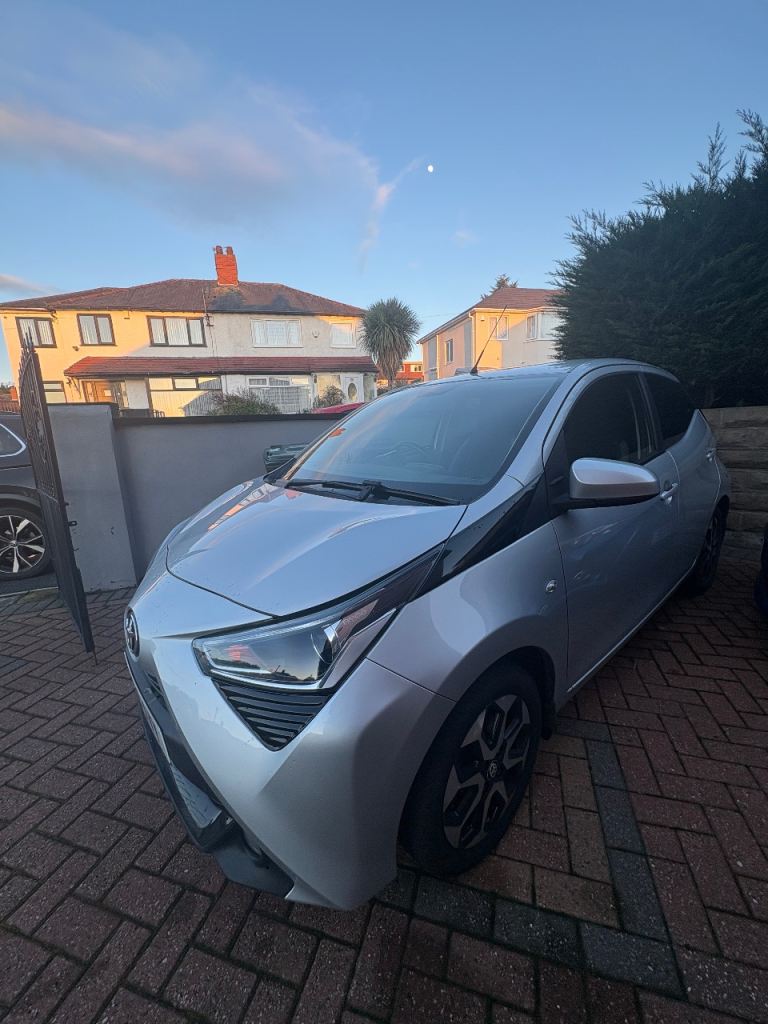 Toyota, AYGO, Hatchback, 2019, Manual, 998 (cc), 5 doors