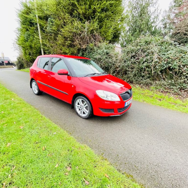Skoda, FABIA, Hatchback, 2011, Manual, 1197 (cc), 5 doors