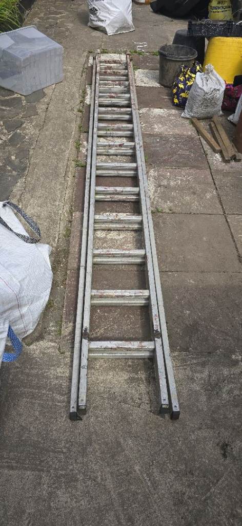 Aluminium Extension Ladder 3.5m – good Condition