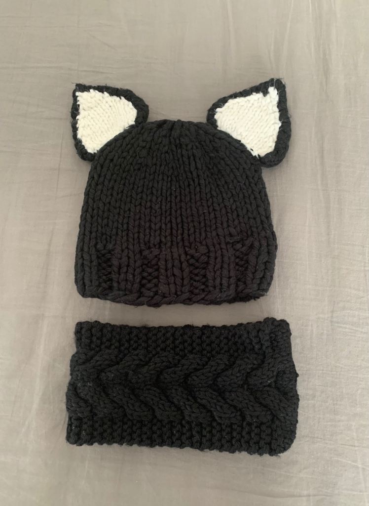 Girls hat & scarf , size: 3-5years