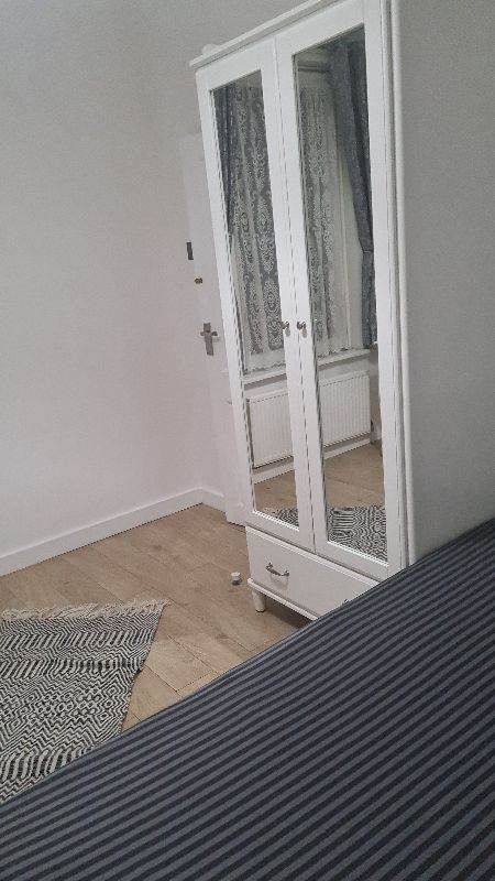 Looking for a friendly lodgers