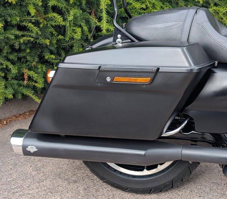 HARLEY DAVIDSON TOURING FLHX STREET GLIDE