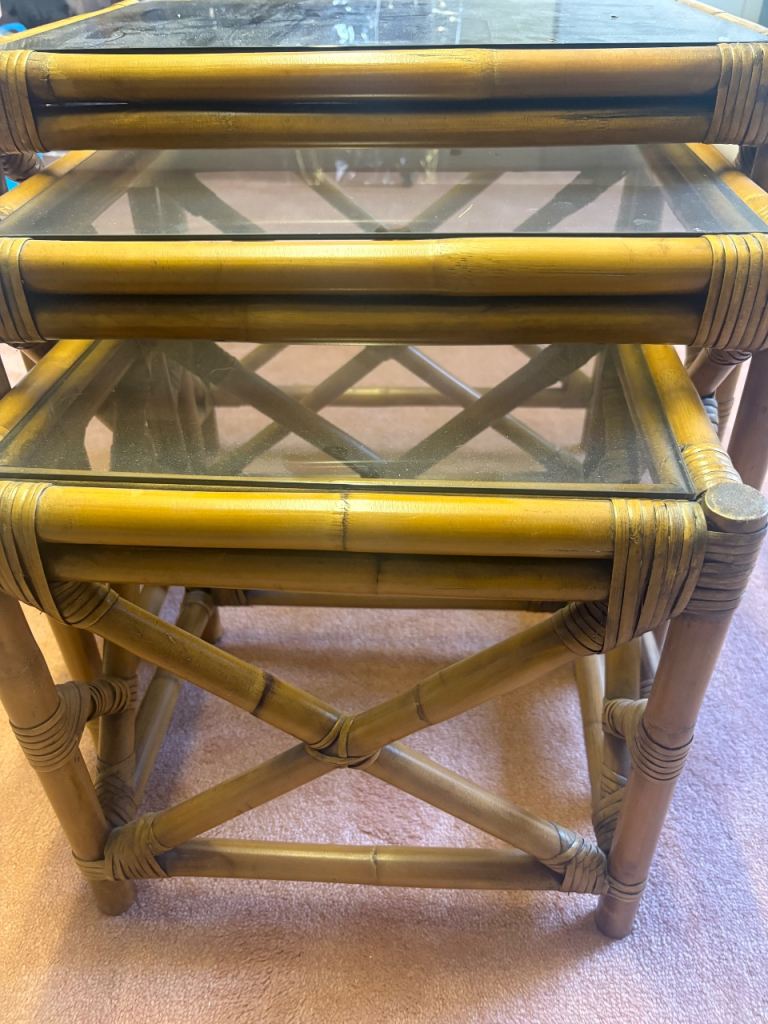 Conservatory nest of tables