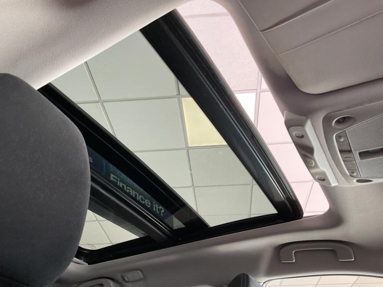 2016 Nissan X-Trail 1.6 dCi N-Vision 5dr [7 Seat] ESTATE Diesel Manual