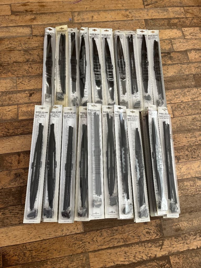 Joblot bundle of 69 wiper blade sets AND 89 wiper replacement sets. For resellers, mechanics 