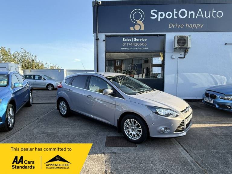2012 Ford Focus 1.6 125 Titanium 5dr HATCHBACK PETROL Manual