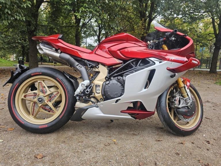 MV Agusta Superveloce 1000 Serie Oro,  SPECIAL ORDER ONLY. CALL MV AGUSTA LONDON