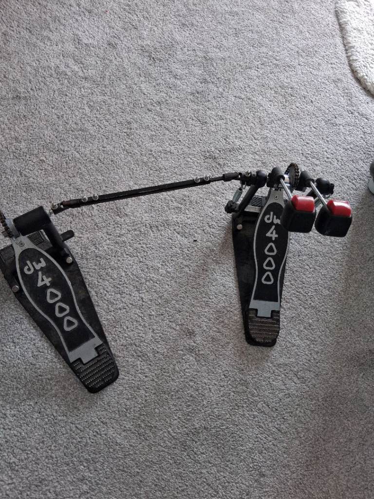 DW 400 double pedal 