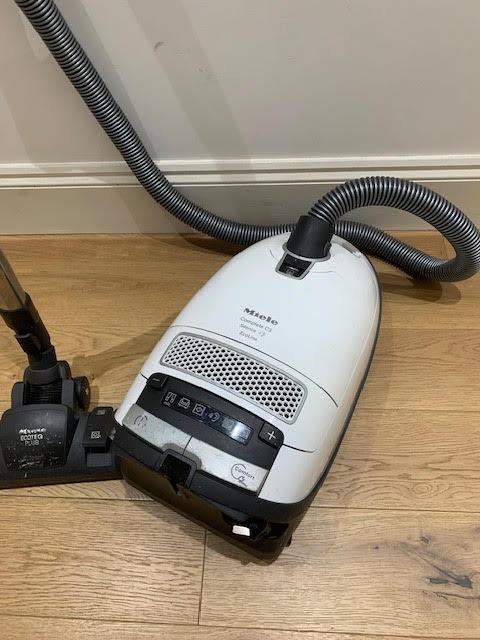 Miele C3  Cylinder Vacuum Cleaner Ecoline White - Good Condition